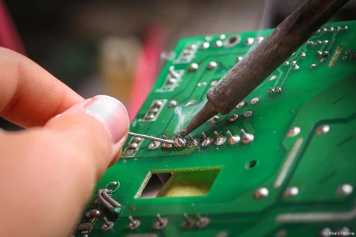 25105351375235 25105351375235